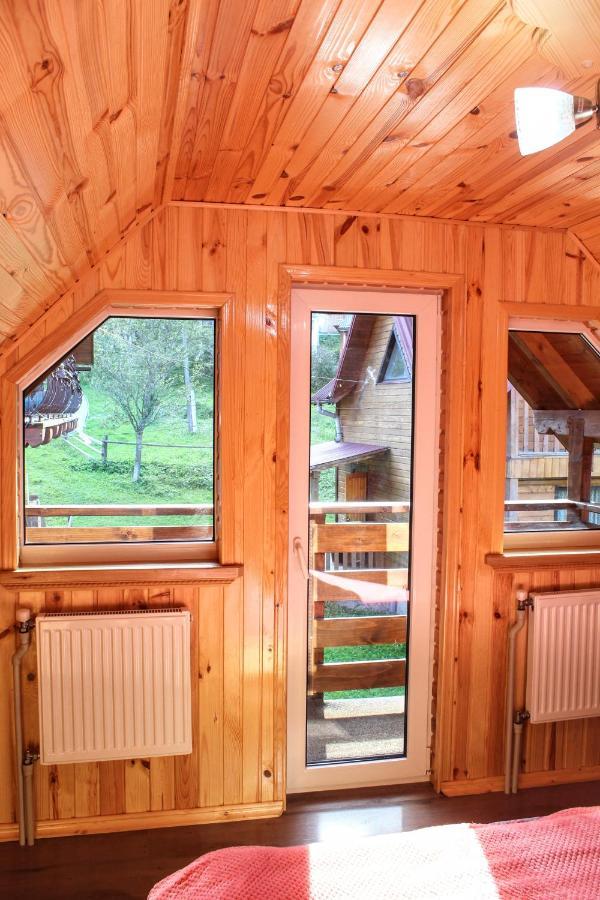 Cottage "Karpatske Shale" Яремче Екстер'єр фото